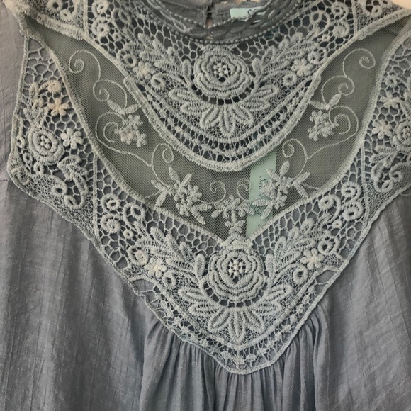 - Women's Light Blue Lace Detail Top - Picture 8 of 10